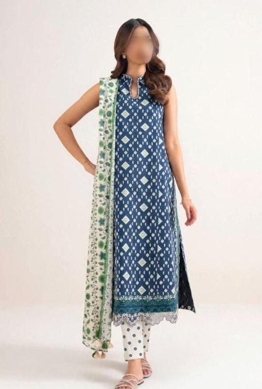 SAPPHIRE 3 Piece Printed Khaddar Suit for Women with Printed Khaddar Dupatta