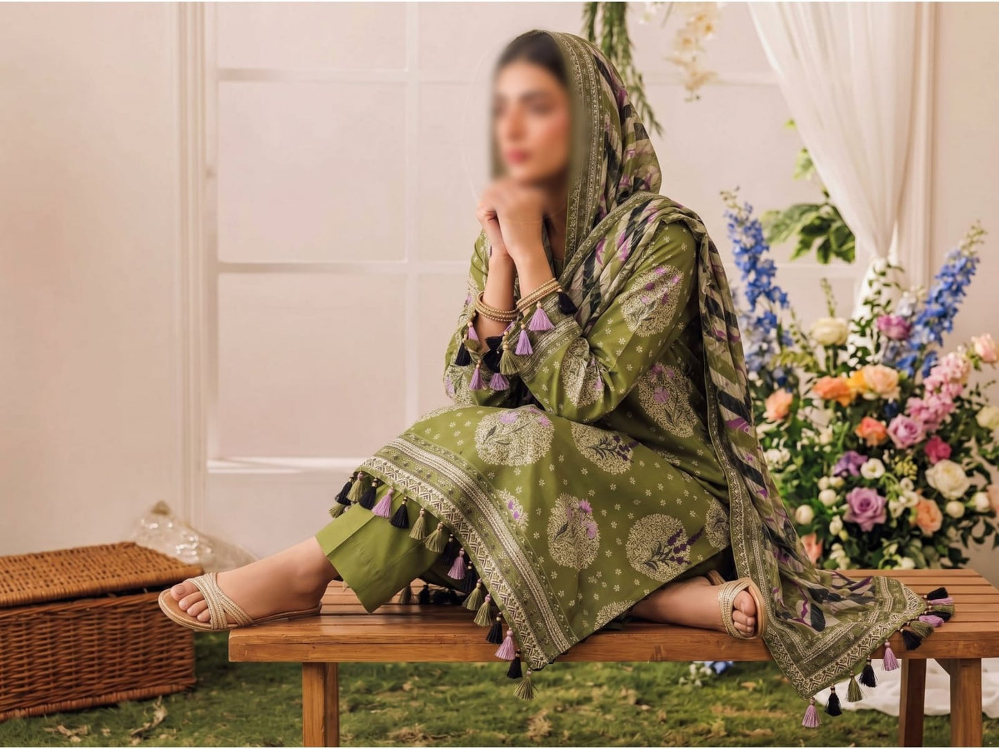 Bismil by Emirah V-29 Unstitched Printed Lawn 3pc Suit