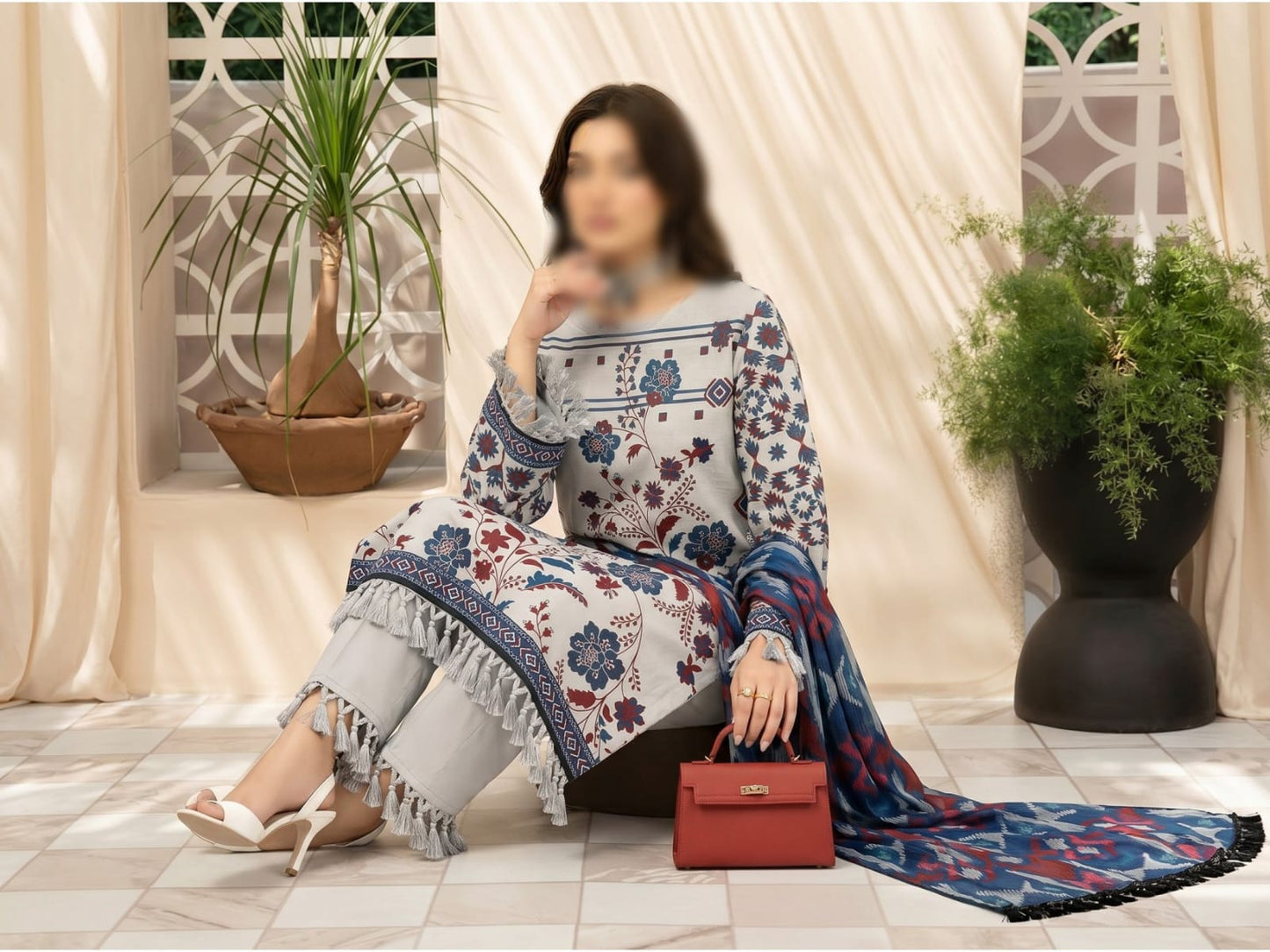 Bismil by Emirah V-28 Unstitched Printed Lawn 3pc Suit